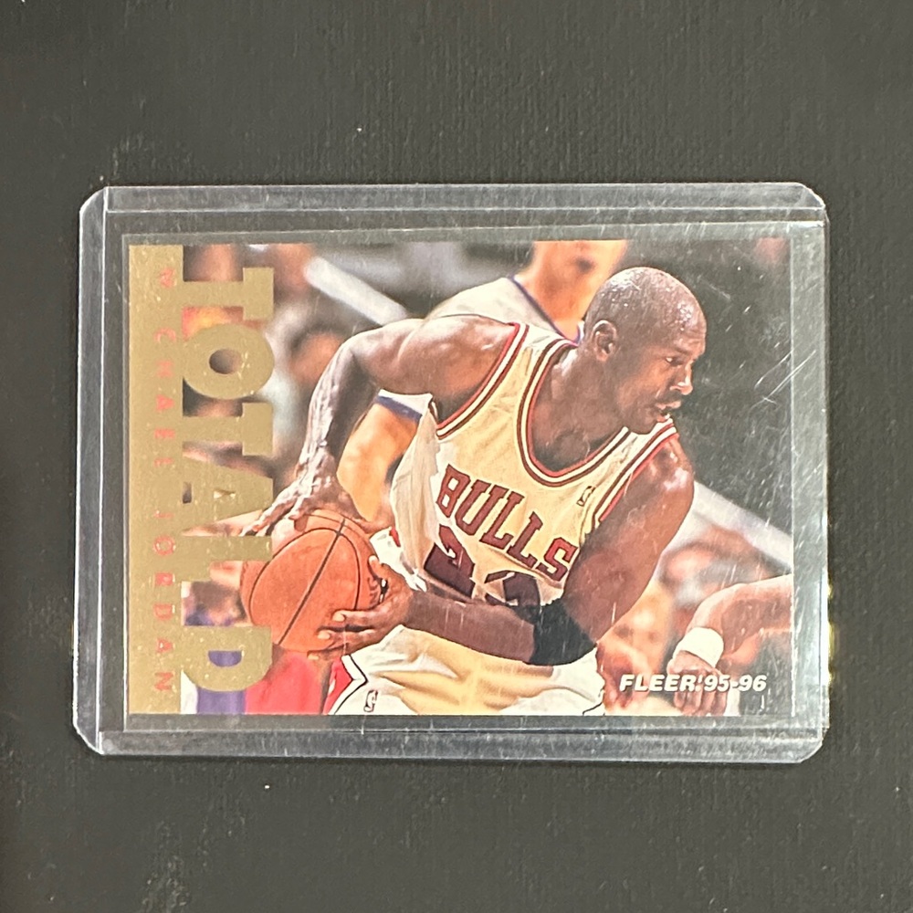 Fleer 1995-96 Basketball Trading Card - Iconic Red and White Design of GOAT 🐐 MJ